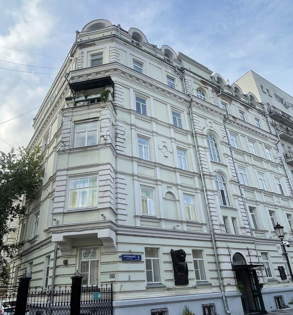 Есенин: «Я московский озорной гуляка по всему Тверскому околотку»