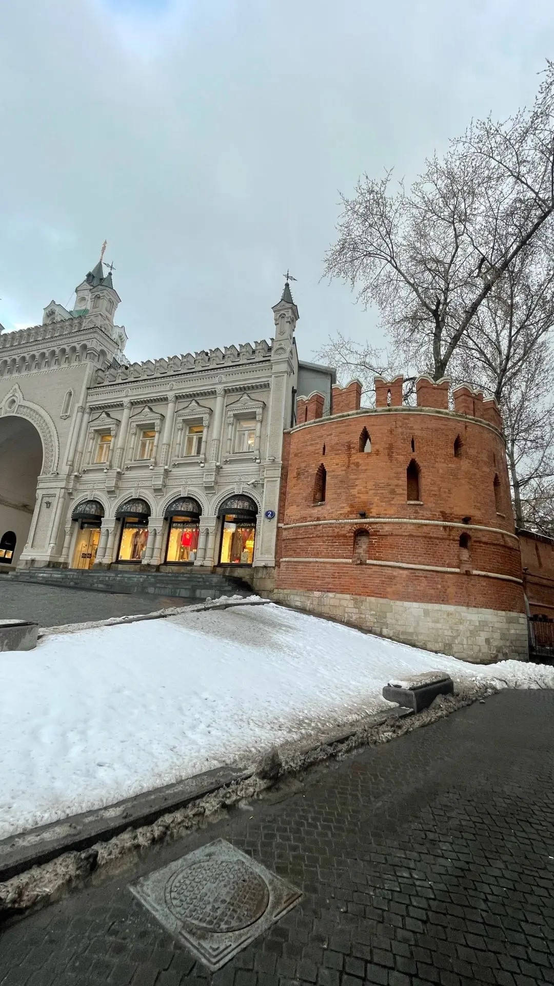 Никольская — улица российского просвещения