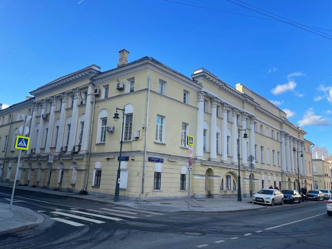 Самая «дворянская» улица Москвы: Пречистенка