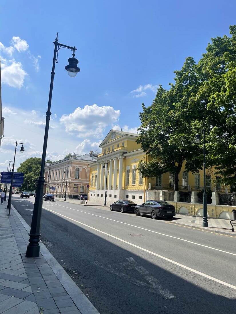 Самая «дворянская» улица Москвы: Пречистенка